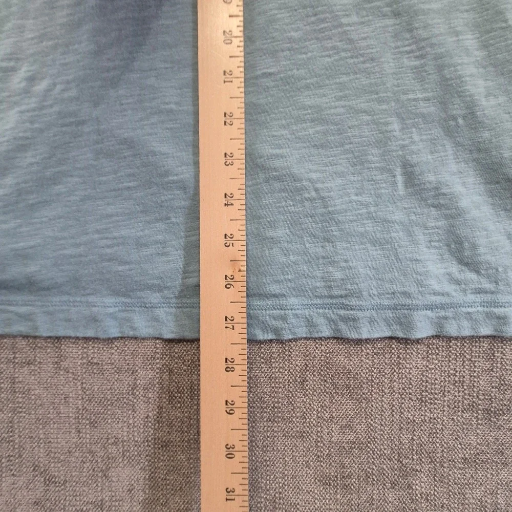 Banana Republic men's light blue polo shirt LG duo pockets 100% Cotton preppy